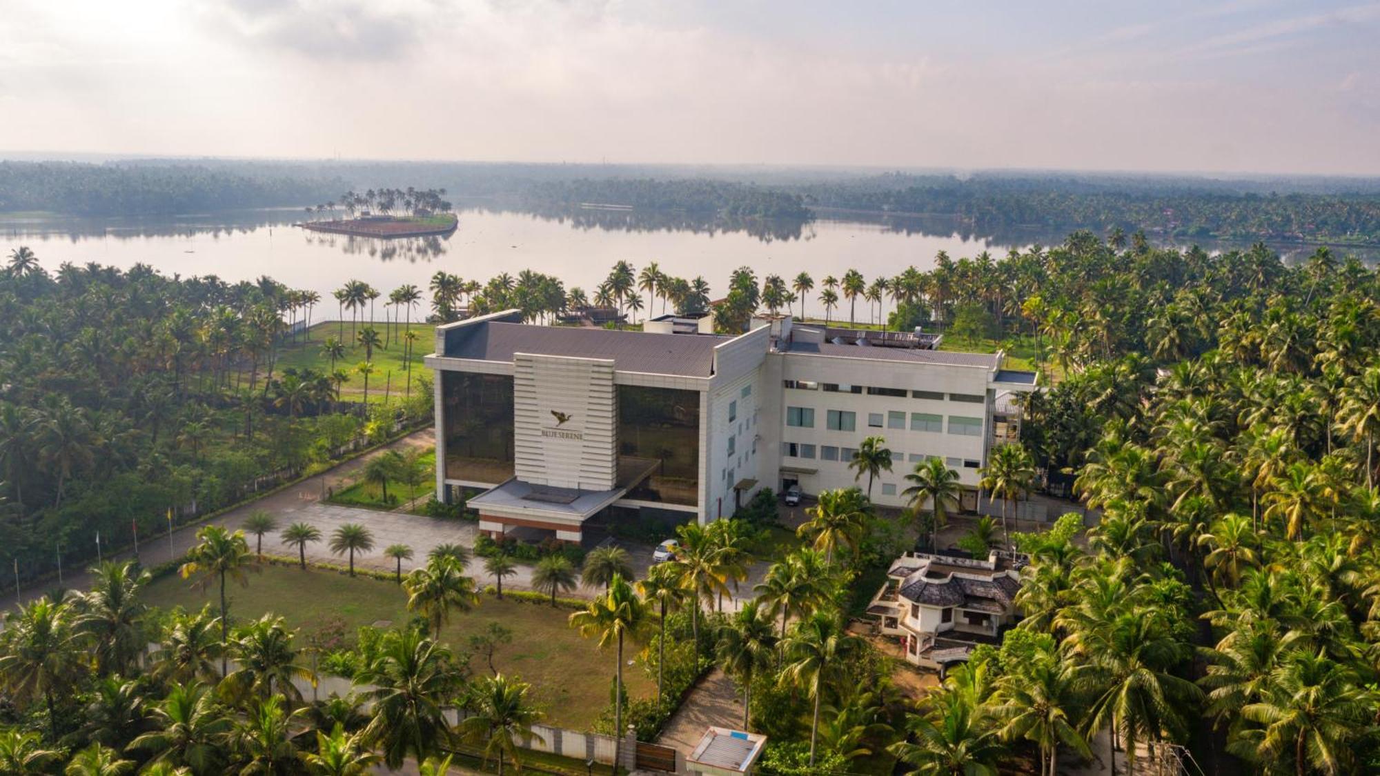 Blue Serene Resort Guruvāyūr Kültér fotó